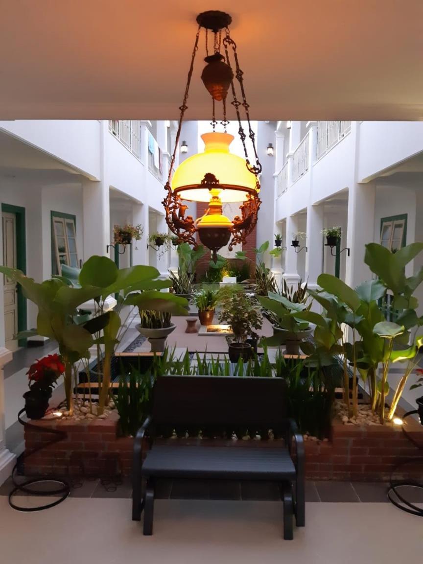 Rumah Jawa Guest House Yogyakarta Exterior photo