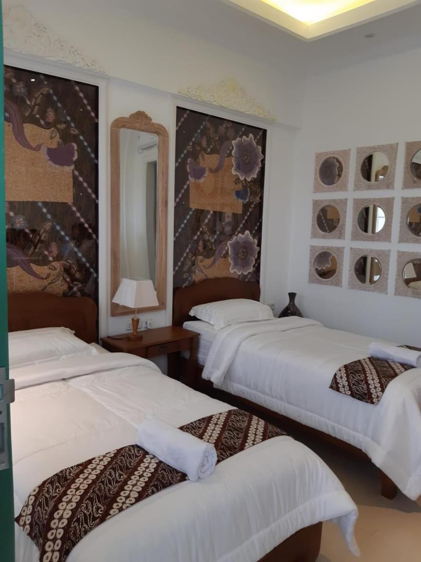 Rumah Jawa Guest House Yogyakarta Exterior photo